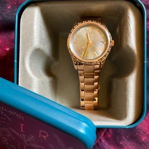 NWOT Rose Gold Metallic Fossil Watch